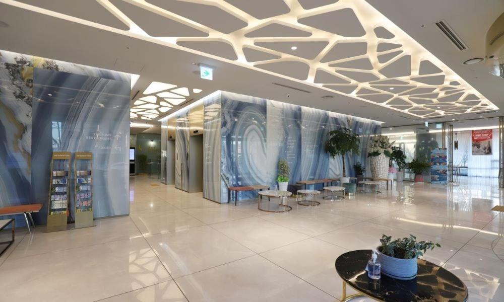 Chuncheon Eston Hotel ภายนอก รูปภาพ