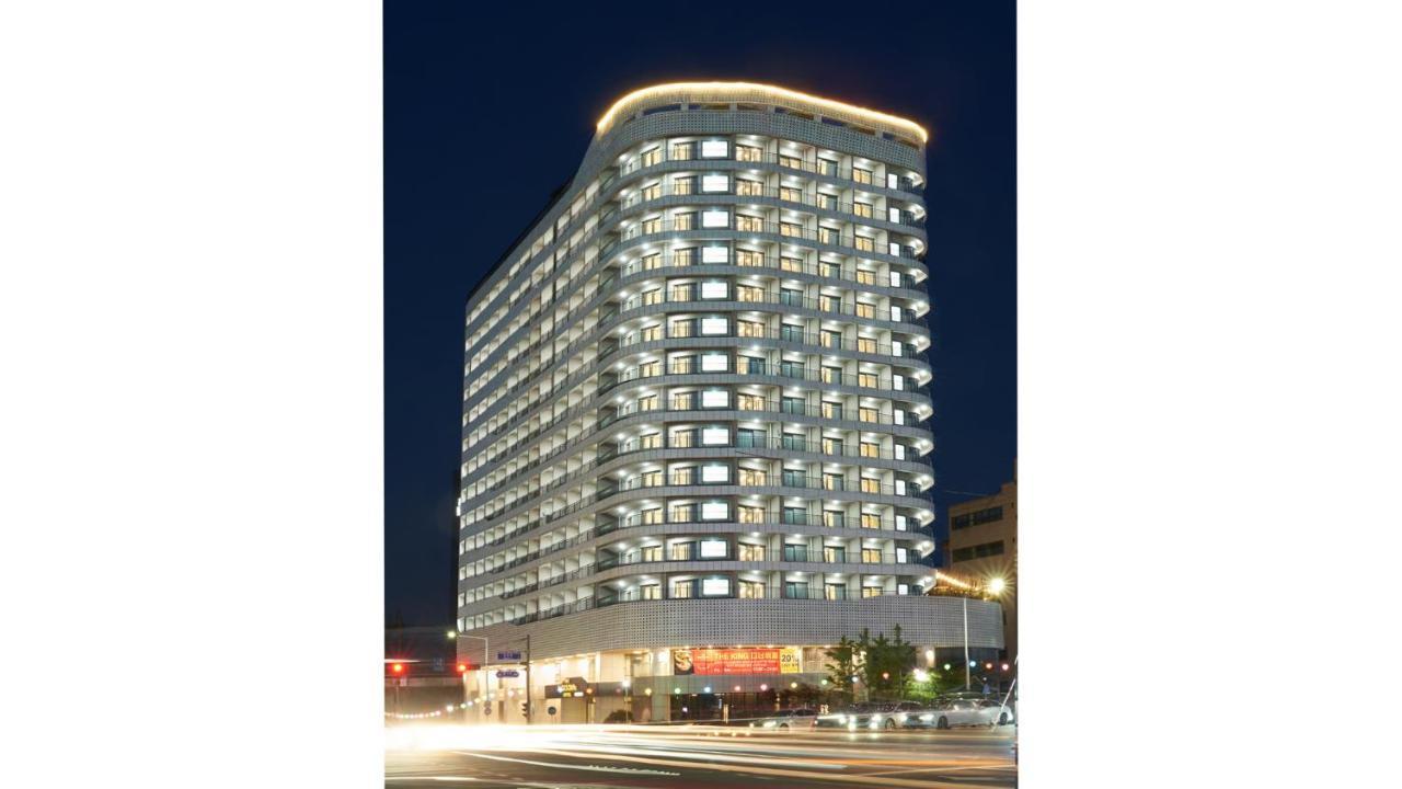 Chuncheon Eston Hotel ภายนอก รูปภาพ