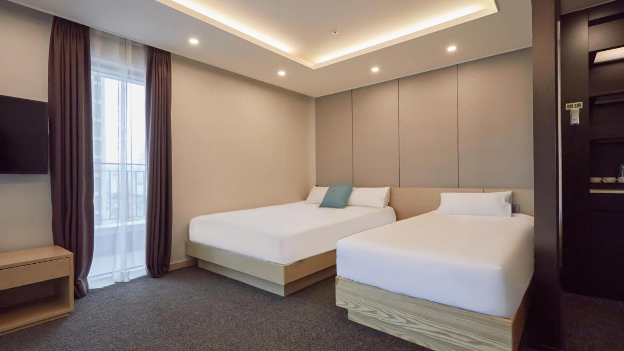 Chuncheon Eston Hotel ภายนอก รูปภาพ